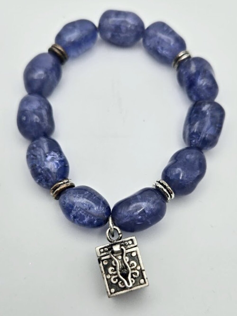 Vintage AVON 2004 Serenity Prayer glass beaded stretch bracelet prayer box charm
